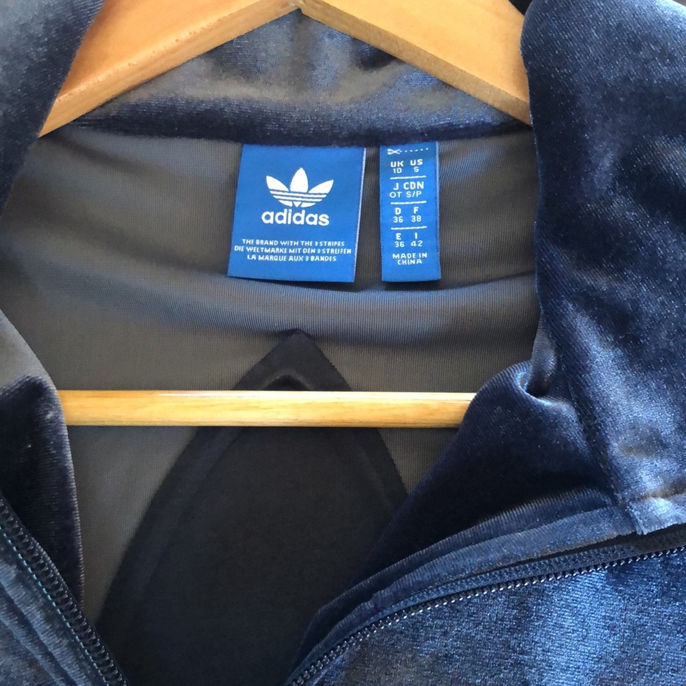 Adidas velvet jacket - Picture 2 of 4
